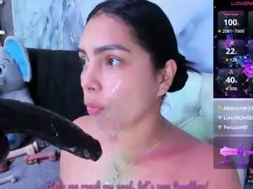 Chaturbate Free Porn Cam of evelinn_belen