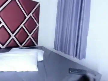 Chaturbate Live Sex of little_star_23