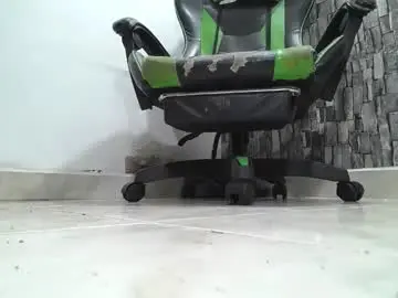 Chaturbate Adult Webcam of srfindomfeet_