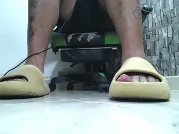 Chaturbate Adult Webcam of srfindomfeet_
