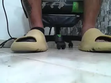 Chaturbate Sex Chat of srfindomfeet_