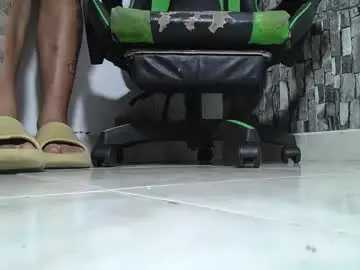Chaturbate Sex Chat of srfindomfeet_