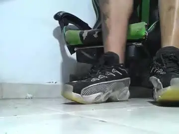 Chaturbate Private Sex Chat of srfindomfeet_