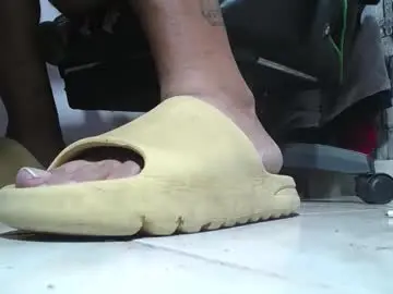 Chaturbate Sex Chat of srfindomfeet_