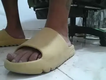 Chaturbate Sex Chat of srfindomfeet_
