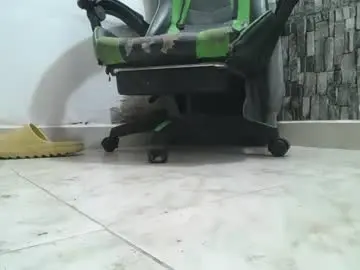 Chaturbate Adult Webcam of srfindomfeet_