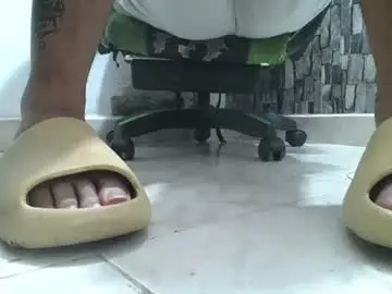 Chaturbate Adult Webcams of srfindomfeet_
