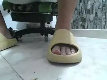Chaturbate Sex Chat of srfindomfeet_