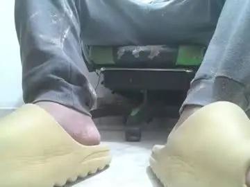 Chaturbate Adult Webcams of srfindomfeet_