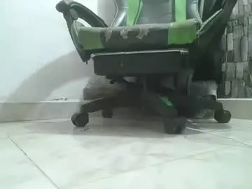 Chaturbate Adult Video Chat of srfindomfeet_