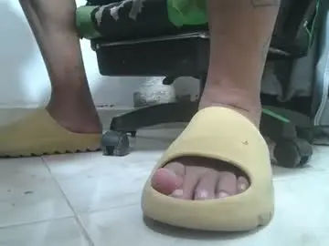 Chaturbate Adult Webcams of srfindomfeet_