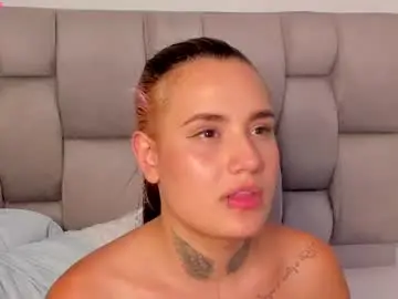 Chaturbate Live Sex Cam of susan_sweet7