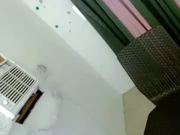 Chaturbate Adult Video Chat of babylatinians69