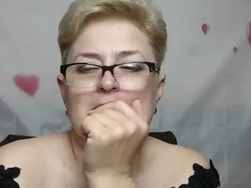 Chaturbate Best live sex cam show of emiliagree