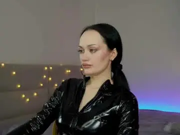 Chaturbate Adult Webcams of queenaliss