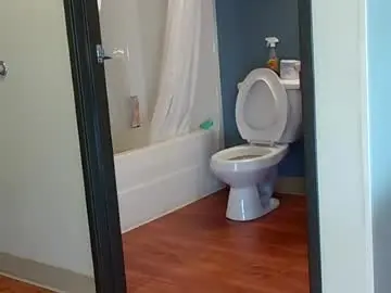 Chaturbate Live Sex Cam of bobbiebone