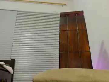 Chaturbate Watch Live Sex Cams of camila_blandexxxx
