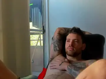 Chaturbate Nude Webcam of lukeglanton17