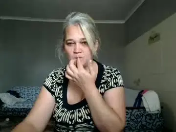 Chaturbate Sex Chat of singlemommy_4u