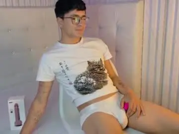 Chaturbate Adult Video Chat of _bryansantana
