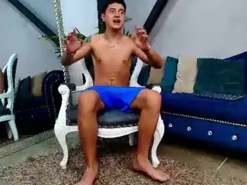 Chaturbate Live Porn of justin_ortiz