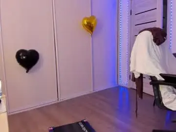 Chaturbate Free Live Porn of ophelia_mm