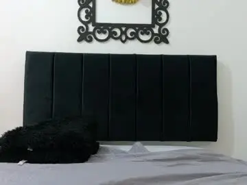 Chaturbate Live Porn of pinkqueen23