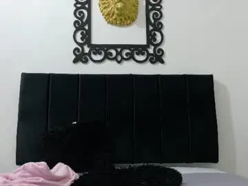 Chaturbate Sex Cam of pinkqueen23