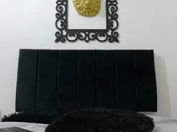 Chaturbate Adult Video Chat of pinkqueen23