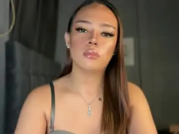 Chaturbate Live Porn of trexie_fucks15
