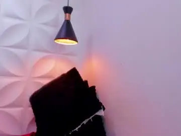Chaturbate Nude Webcam of zaira_sweet4