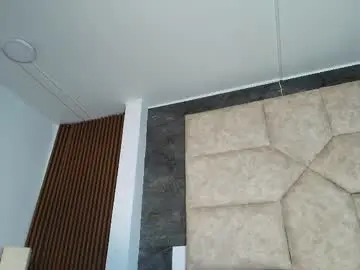 Chaturbate Best live sex cam show of ariia_monroee