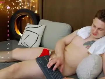 Chaturbate Live Porn of charlie_smiley