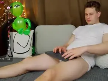 Chaturbate Best live sex cam show of charlie_smiley