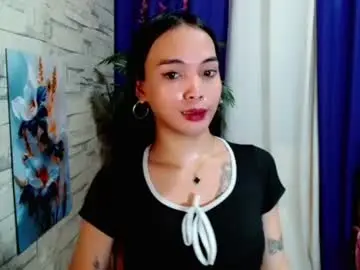Chaturbate Live Sex Cam of marishkafoxx