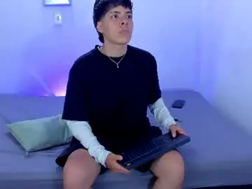 Chaturbate Live Sex Cam of cristopher_black