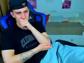 Chaturbate Best live sex cam show of frank_mooree