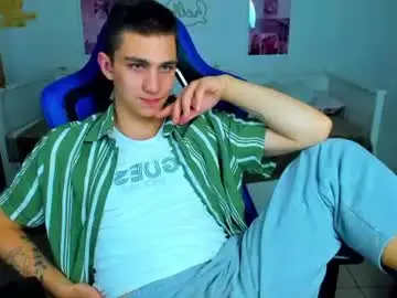 Chaturbate Live Porn of frank_mooree