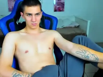 Chaturbate Sex Cam of frank_mooree