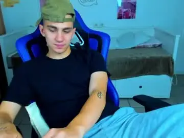 Chaturbate Nude Webcam of frank_mooree