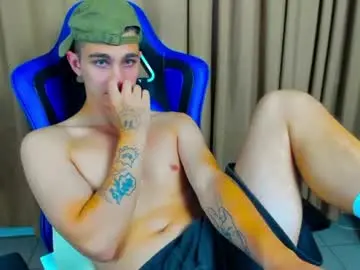 Chaturbate Best live sex cam show of frank_mooree