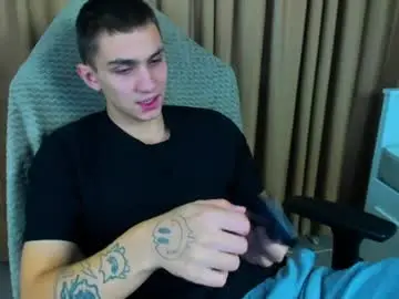 Chaturbate Sex Cam of frank_mooree