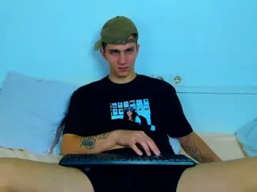 Chaturbate Watch Live Sex Cams of frank_mooree