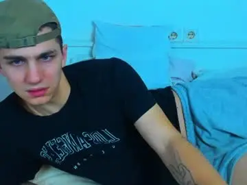 Chaturbate Live Sex of frank_mooree