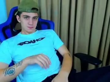 Chaturbate Live Porn of frank_mooree