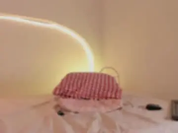 Chaturbate Live Sex of katiepeach_