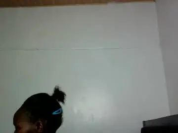Chaturbate Watch Live Sex Cams of pocketdoll09