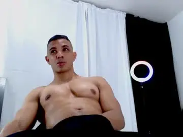 Chaturbate Nude Webcam of antonywebb94