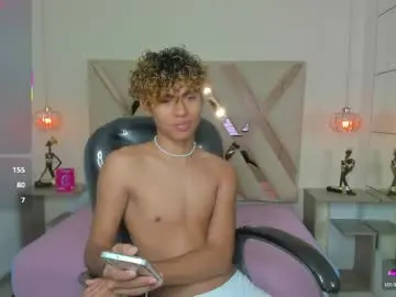 Chaturbate Free Porn Cam of anyelotwink