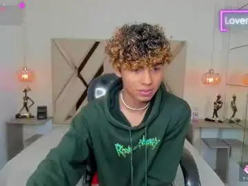 Chaturbate Best live sex cam show of anyelotwink